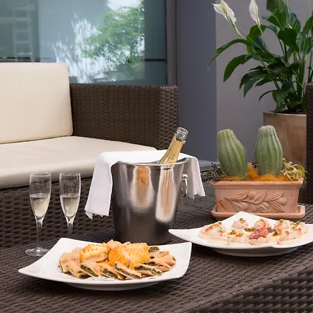 & Congressi Парма