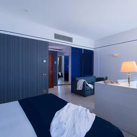 Отель & Congressi