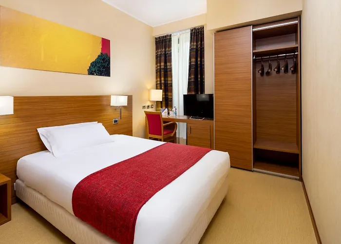 Hotel Voco & Congressi By Ihg 4*