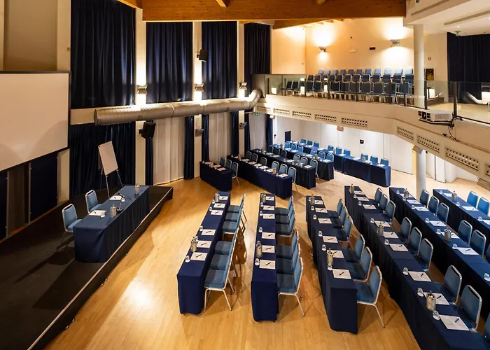 Voco & Congressi By Ihg 4* Parma