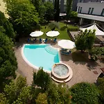 Hotel Voco & Congressi By Ihg