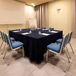 Voco & Congressi By Ihg Hotel Parma