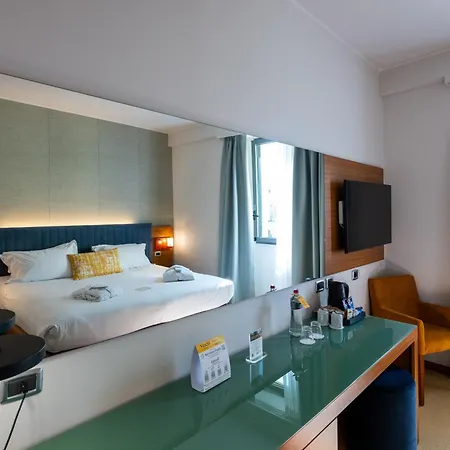 Voco & Congressi By Ihg 4* Parma